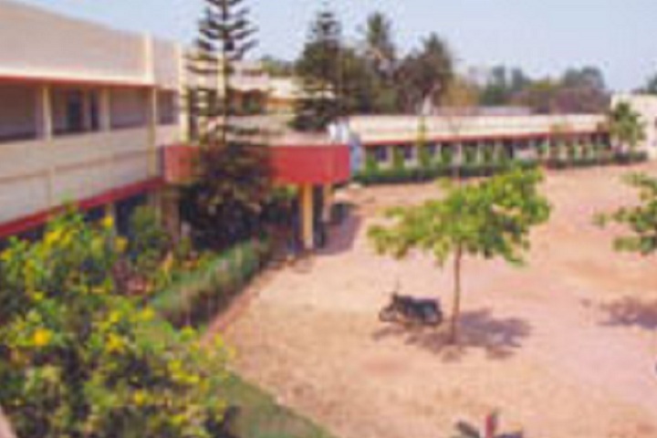 https://cache.careers360.mobi/media/colleges/social-media/media-gallery/15471/2021/2/20/Campus View of KLE Societys Sri Mrityunjaya College of Arts and Commerce and BBA Dharwad_Campus View.jpg